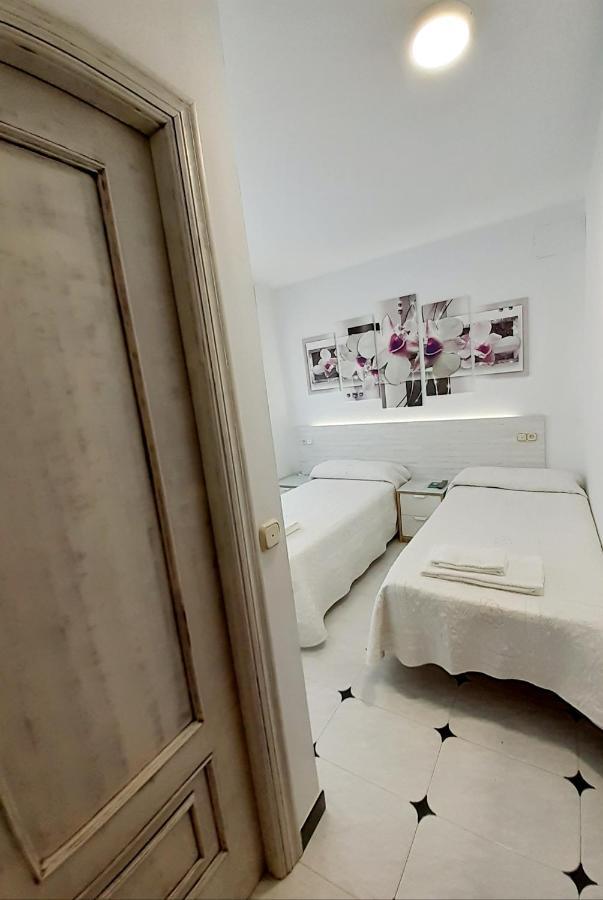 Hostal Kokkola Fuengirola Buitenkant foto